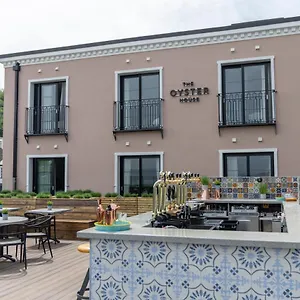 Отель Oyster House, Мумблес